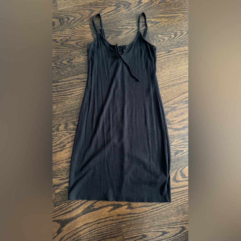 Size M black Aeropostale tight dress
